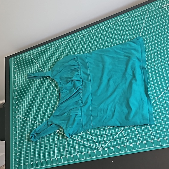 green ann taylor tank size medium - Picture 1 of 1